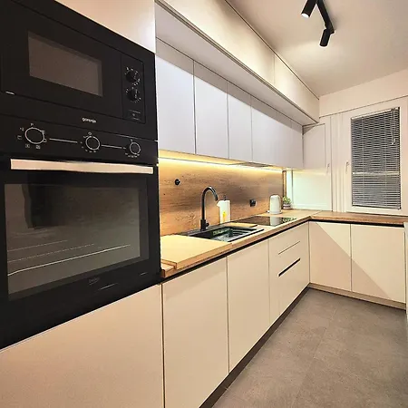 Apartment Rea *